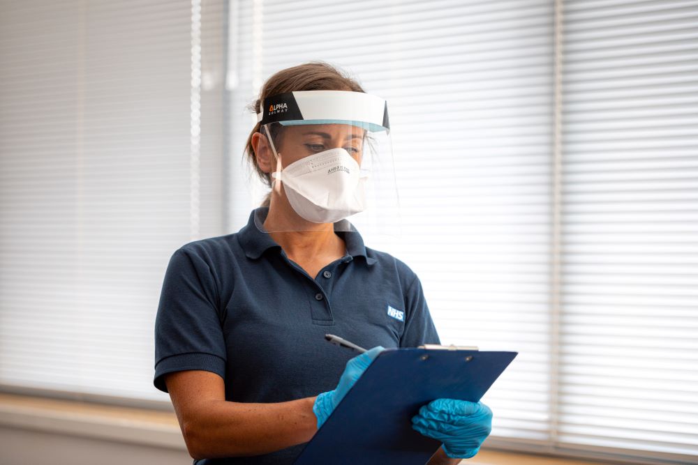 Upgrading to FFP3 face masks in hospitals could save the NHS £360m a year and help slash patient waiting lists - Mstore