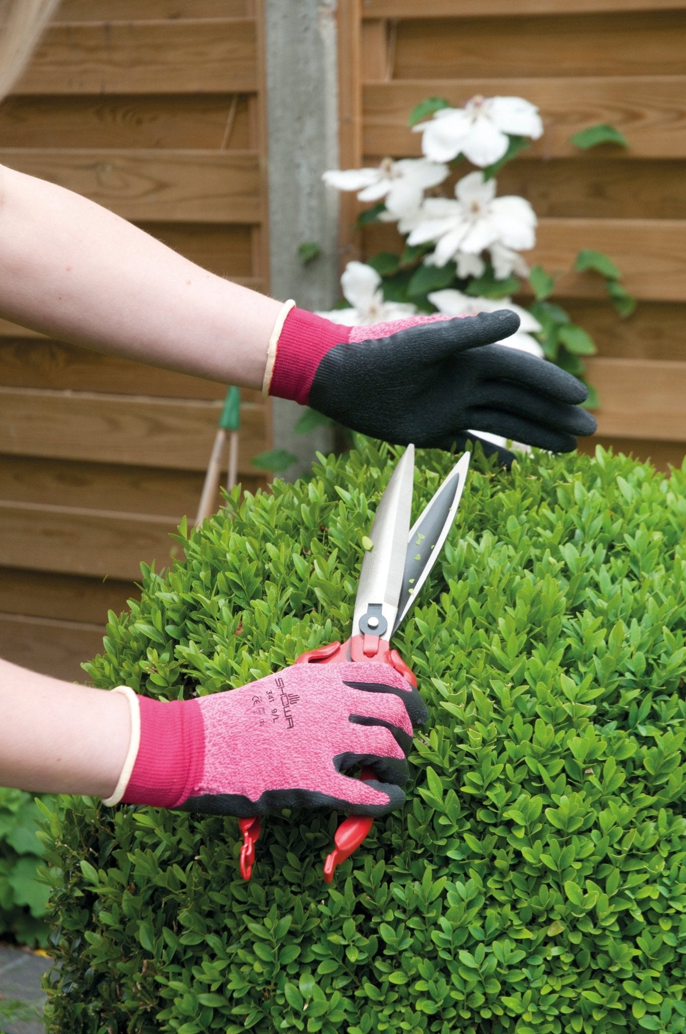 HOW DO YOU CHOOSE WHICH GARDENING GLOVES ARE RIGHT FOR YOU? - Mstore