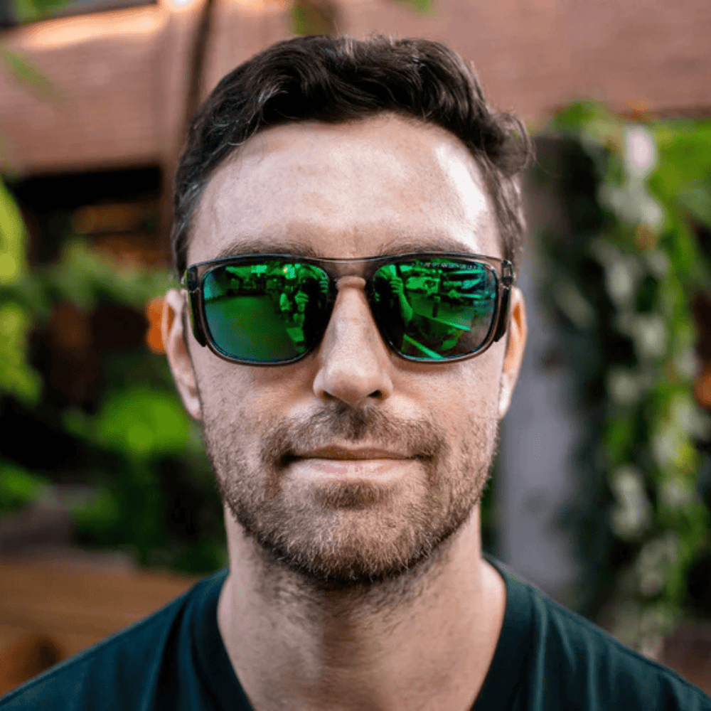 Navigator Frame Riley RILEY Navigator X Smoked Frame Wayfarer Safety Sunglasses with Green ...