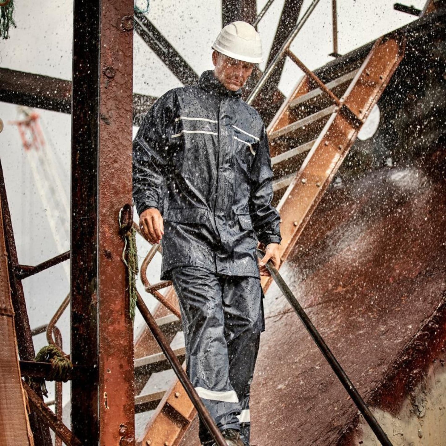 ELKA Dry Zone D-Lux Water Repellent Work Trousers with Reflective Stripes - Mstore