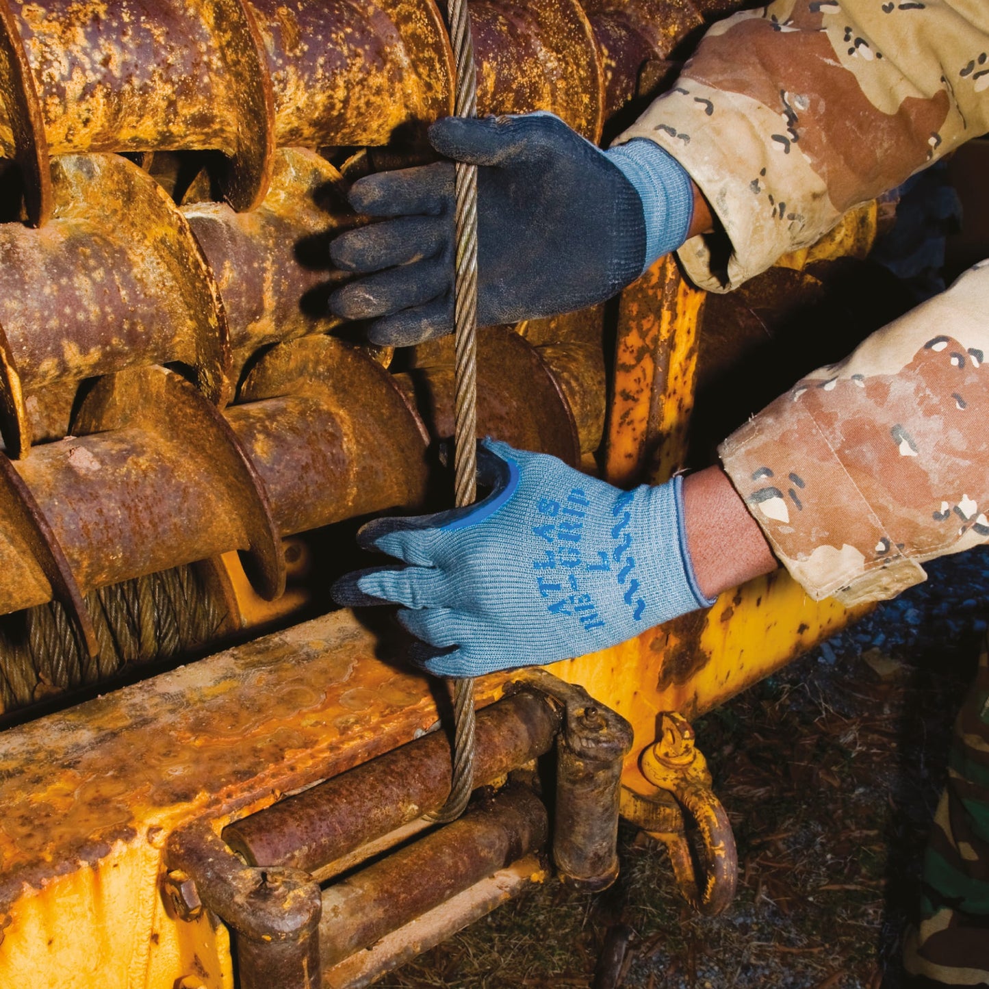 SHOWA 330 Reinforced Work Safety Gloves with Latex Grip - Mstore