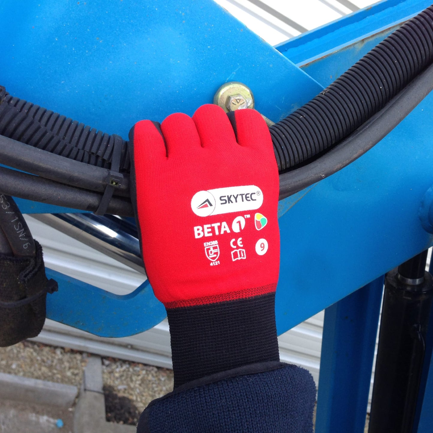 SKYTEC Beta 1 Flexible Lightweight Safety Work Gloves with Grip Palm - Mstore