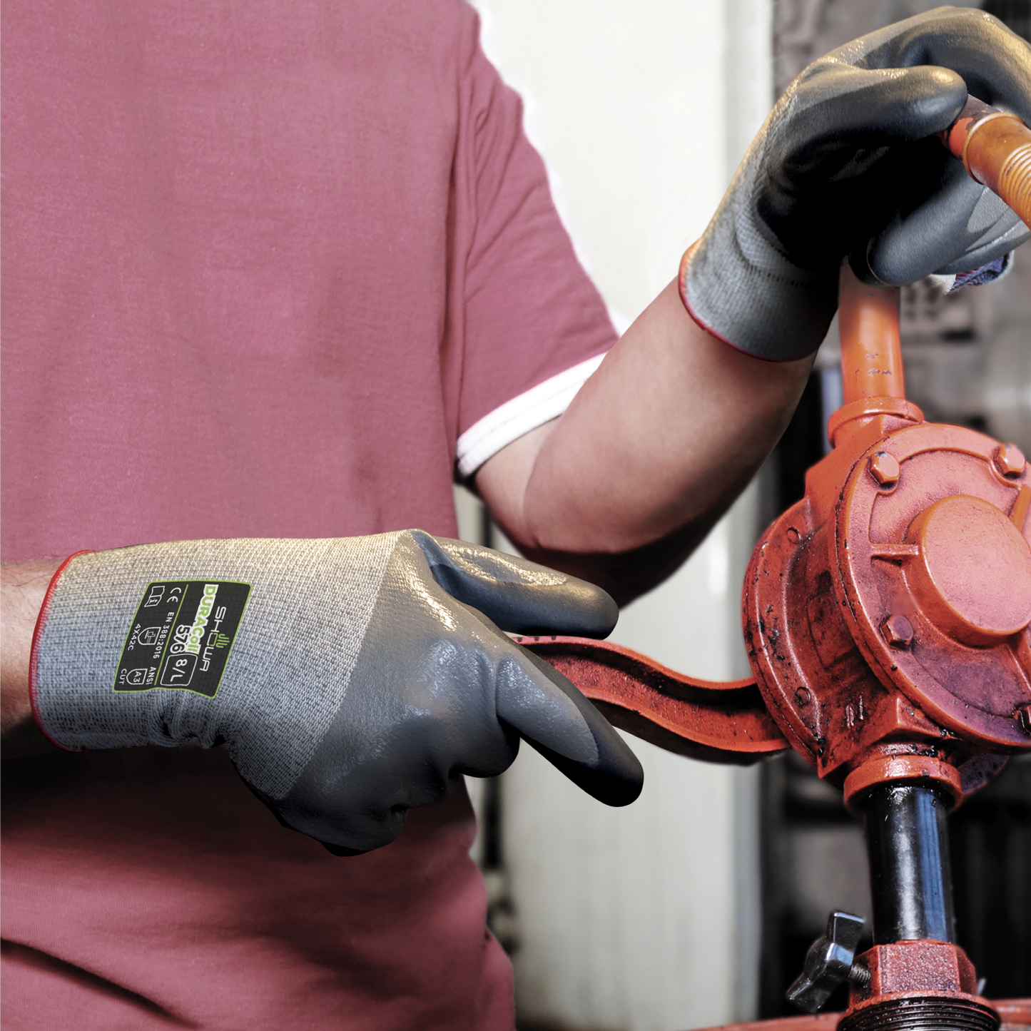 SHOWA 577 3/4 Coated Oil, Water & Cut Resistant Grip Safety Work Gloves - Mstore